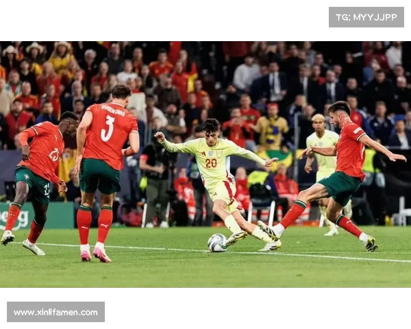 巴萨双星在欧冠中的表现分析及其对球队战术影响探讨